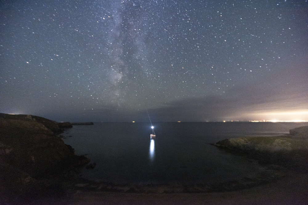 somewhere between dust and the stars